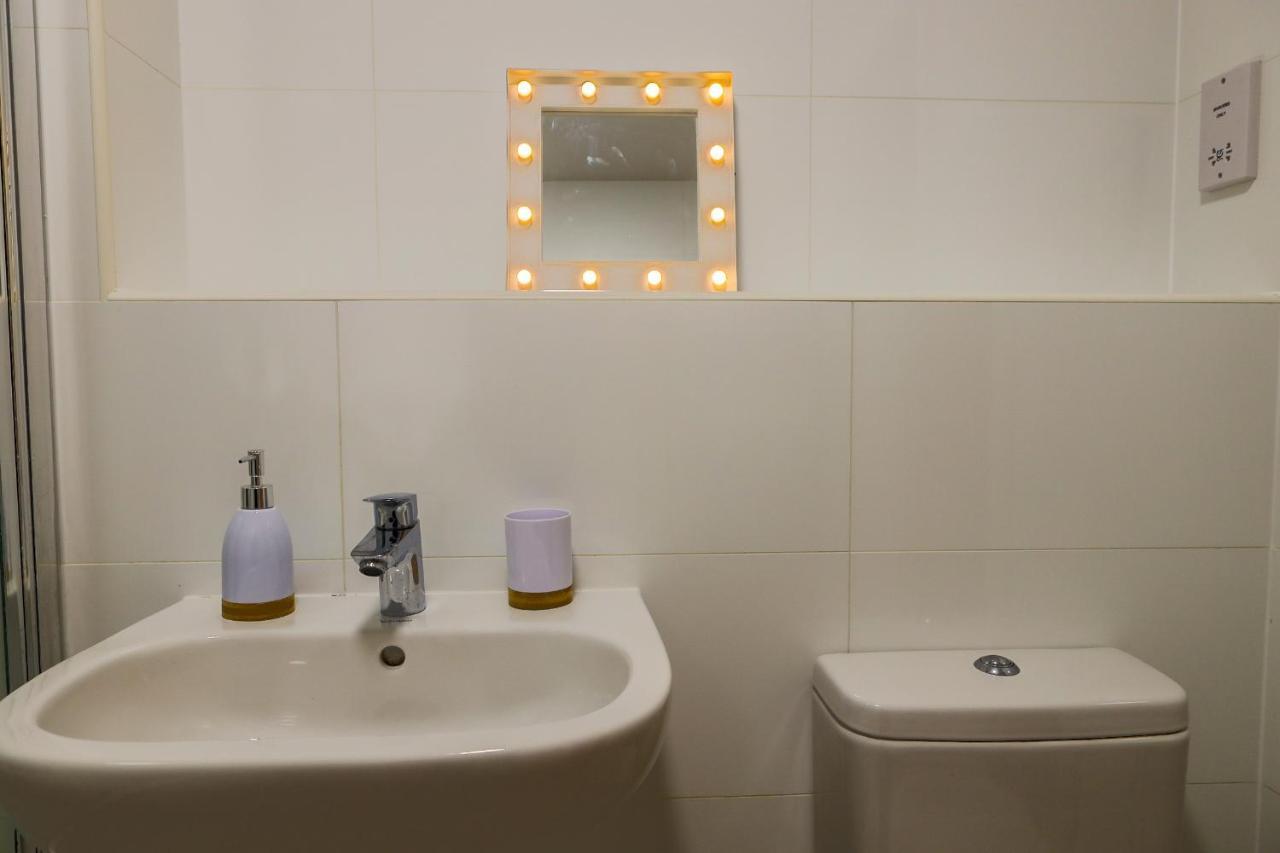 Comfort Apartments - Ideal For Contractors 더비 외부 사진